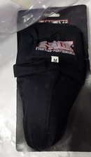 Conchiglia sport karate marchio Knok, conchiglia completa, nera, TG. Senior