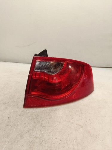 3r5945096c faro posteriore - faro,