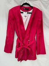 Zara | Blazer con cintura