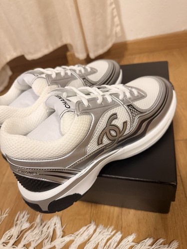 Chanel runner silver white - silver,