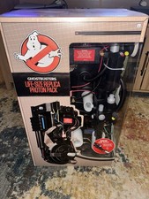 Ghostbusters Proton Pack replica a grandezza naturale luci, suoni modello 2025 NUOVO IN SCATOLA
