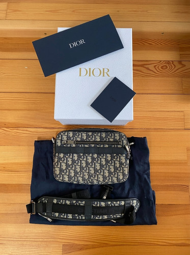 Dior oblique safari messenger - safari,