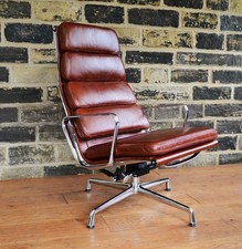 Sedia Eames EA 222 Vitra