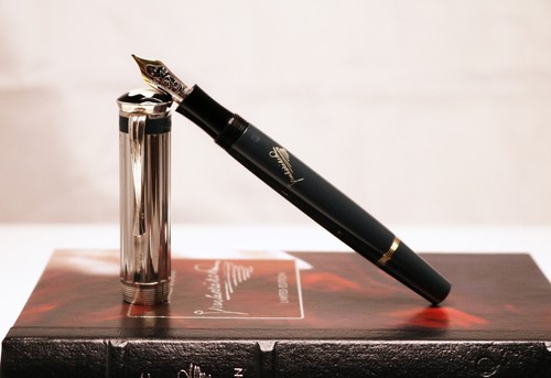 Stylo plume montblanc charles - plume,