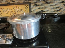 Pentola a pressione Presto in