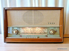 Radio a valvole SABA modello