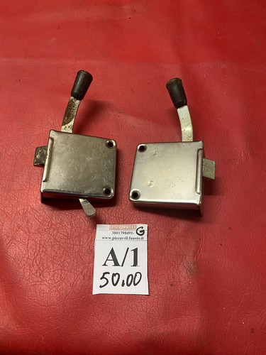 Coppia maniglie apri porta - di,