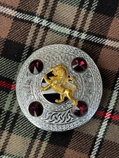 Uomo Pietra Spilla Scozzese