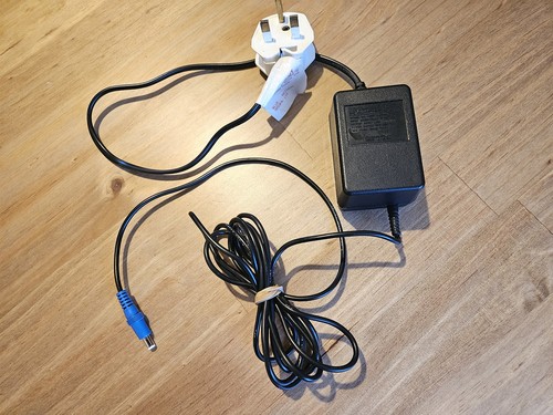 Alimentatore ufficiale - alimentatore,