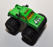 Majorette N° 2015 2012 Chevrolet Blazer 4x4 Monster Truck verde scala 1:62