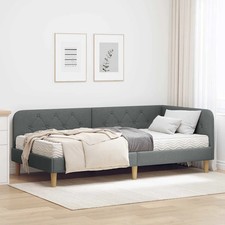 Cornice del letto ad angolo