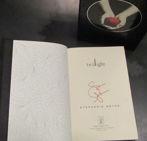 Twilight first collector - twilight,