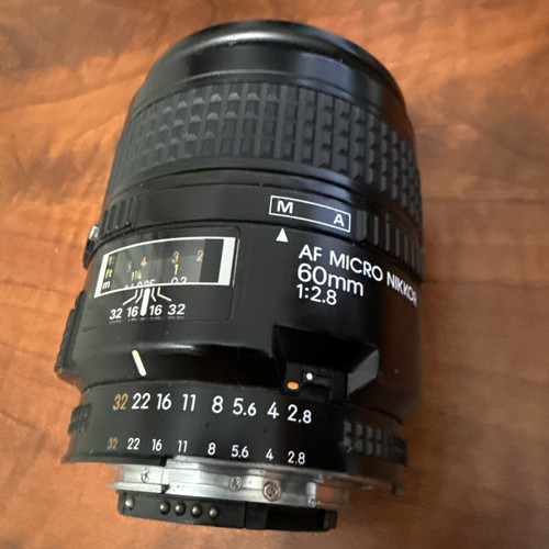 Nikon micro nikkor mm - micro,