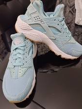  Scarpe NIKE HUARACHE  36,5  Shoes donna turchesi Nuove .