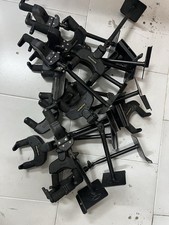 Hercules Supporto Chitarra Reg. Per Pareti Profilate 16 Pezzi .