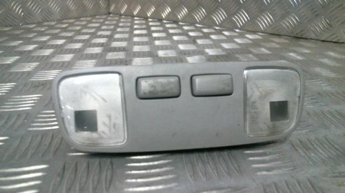 Luce cortesia toyota - di,