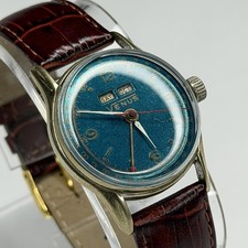 Vintage Venus Cal 180 Triple