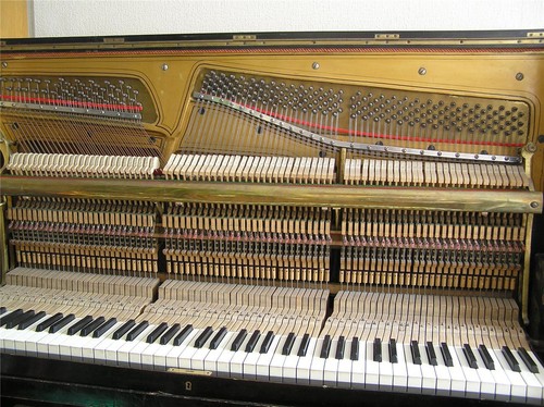 Strumento pianoforte verticale - pianoforte,