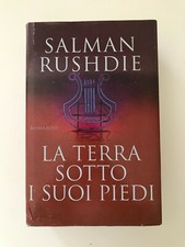 LA TERRA SOTTO I SUOI PIEDI -