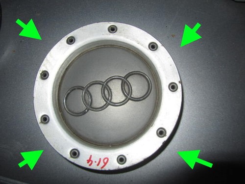 Audi rs4 coprimozzo - audi,