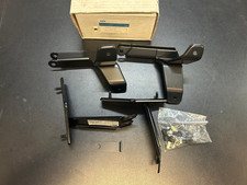 KIT DI FISSAGGIO FARI SUPPLEMENTARI SU PARAURTI FORD FIESTA XR2I 1989-1996