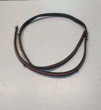 ORIGINAL RIGHT ROOF SEAL