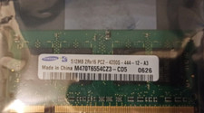 2 banchi RAM Samsung 512MB PC2-4200S-444-12-A3