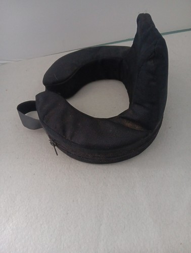 Supporto per casco con zeppa