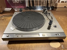SONY (R) - STEREO TURNTABLE