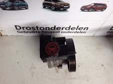 Stuurbekrachtigingspomp