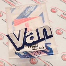 EMBLEMA SIGLA MODELLO FIAT PANDA 4X4 VAN MAQ.91 COD. 71711992 NUOVO ORIGINALE