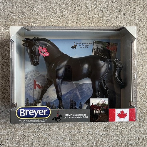 Breyer rcmp musical - breyer,