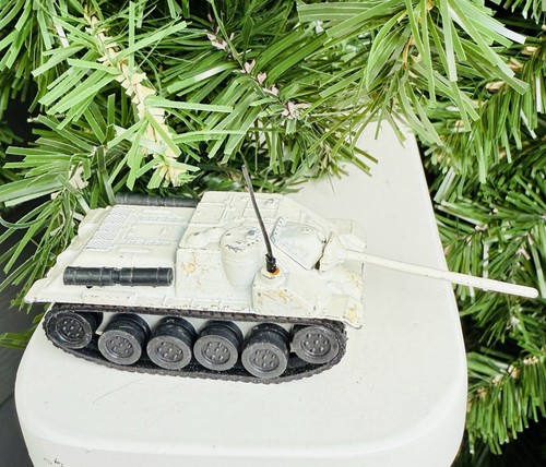 Carro armato giocattolo