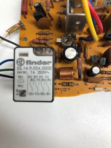 Akai 2600 relay - relay,