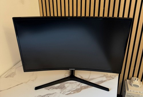 Monitor curvo pollici - 27,