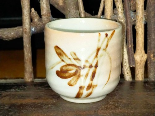 Shino ware piccola tazza - shino,