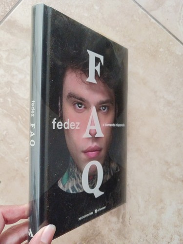 Book libro fedez faq domanda - fedez,