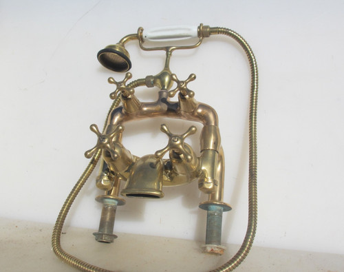 Rubinetto miscelatore bagno
