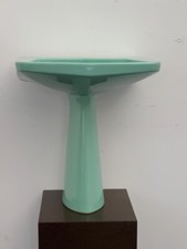 Lavabo con colonna verde mare di Gio Ponti per Ideal Standard, anni 1953