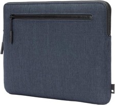Incase Compact Sleeve Con