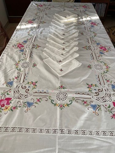 Tovaglia vintage ricamata - , a