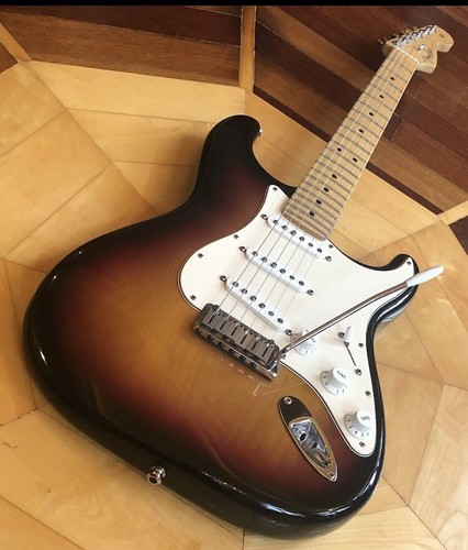 American fender stratocaster - american,