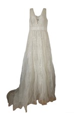 Maxi abito da sposa Ted Baker Mickiy con dettagli in pizzo e treno a rete TB ...