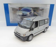 GC0485 MINICHAMPS / FORD