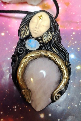 Collana con ciondolo yage - ciondolo,