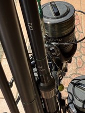 Carpfishing set canne, mulinelli, Avvisatori, accessori vari.