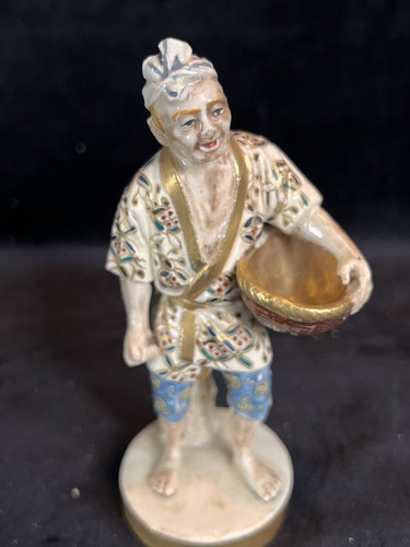 Statuina giapponese - , in