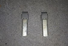 Ganci di chiusura cassetti interni originali  per Land Rover 90-110 ( MRC8388 )