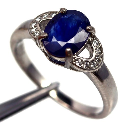 Anello zaffiro blu