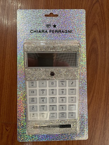 Chiara ferragni calcolatrice - ferragni,